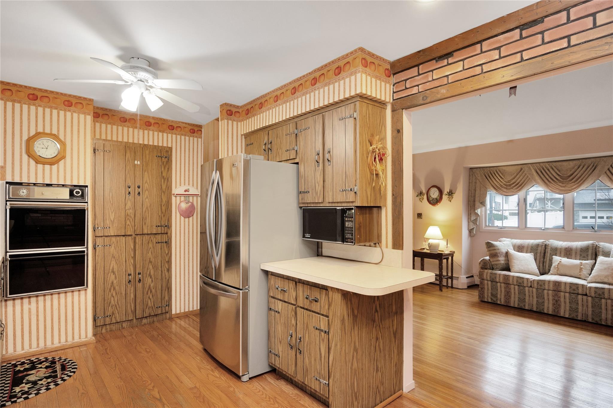 325 W 23rd Street, Deer Park, New York image 7