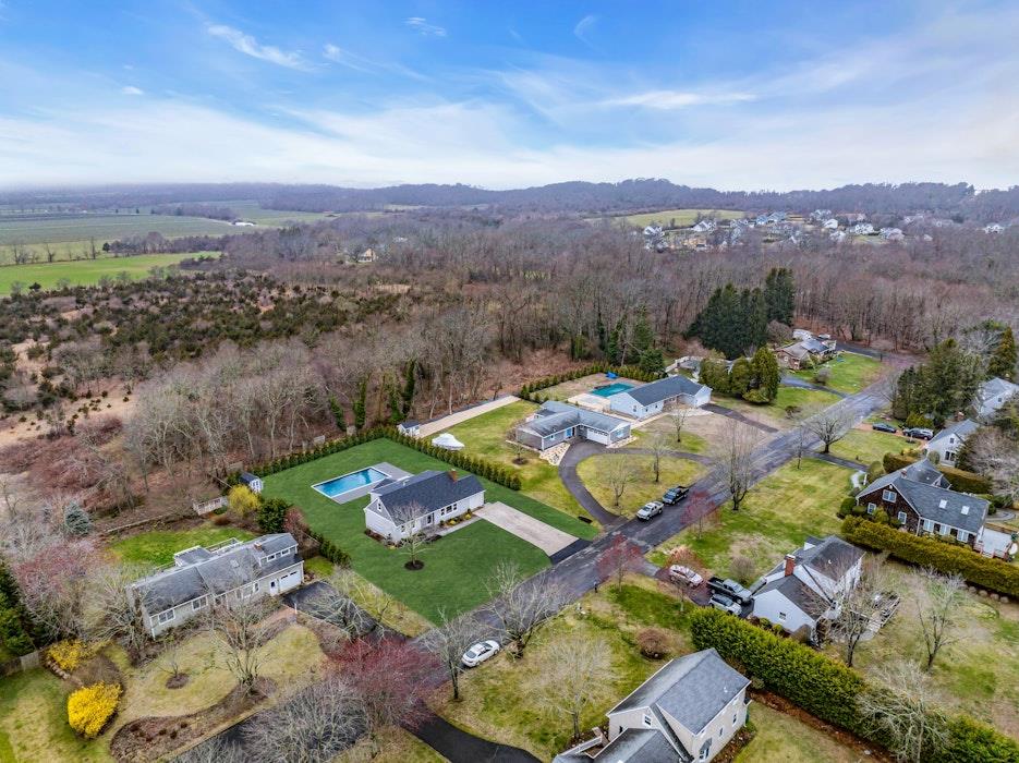 845 Rosewood Drive, Mattituck, New York image 29