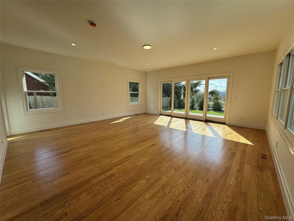 Photo of 11 First Street, Glenwood Landing, NY 11547 (MLS # 978440)