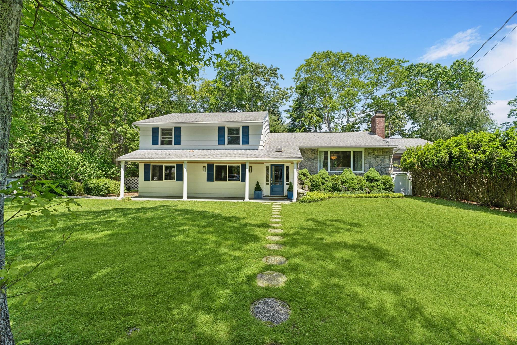 Rental Property at White Oak Lane, Westhampton, Hamptons, NY - Bedrooms: 4 
Bathrooms: 3  - $29,000 MO.