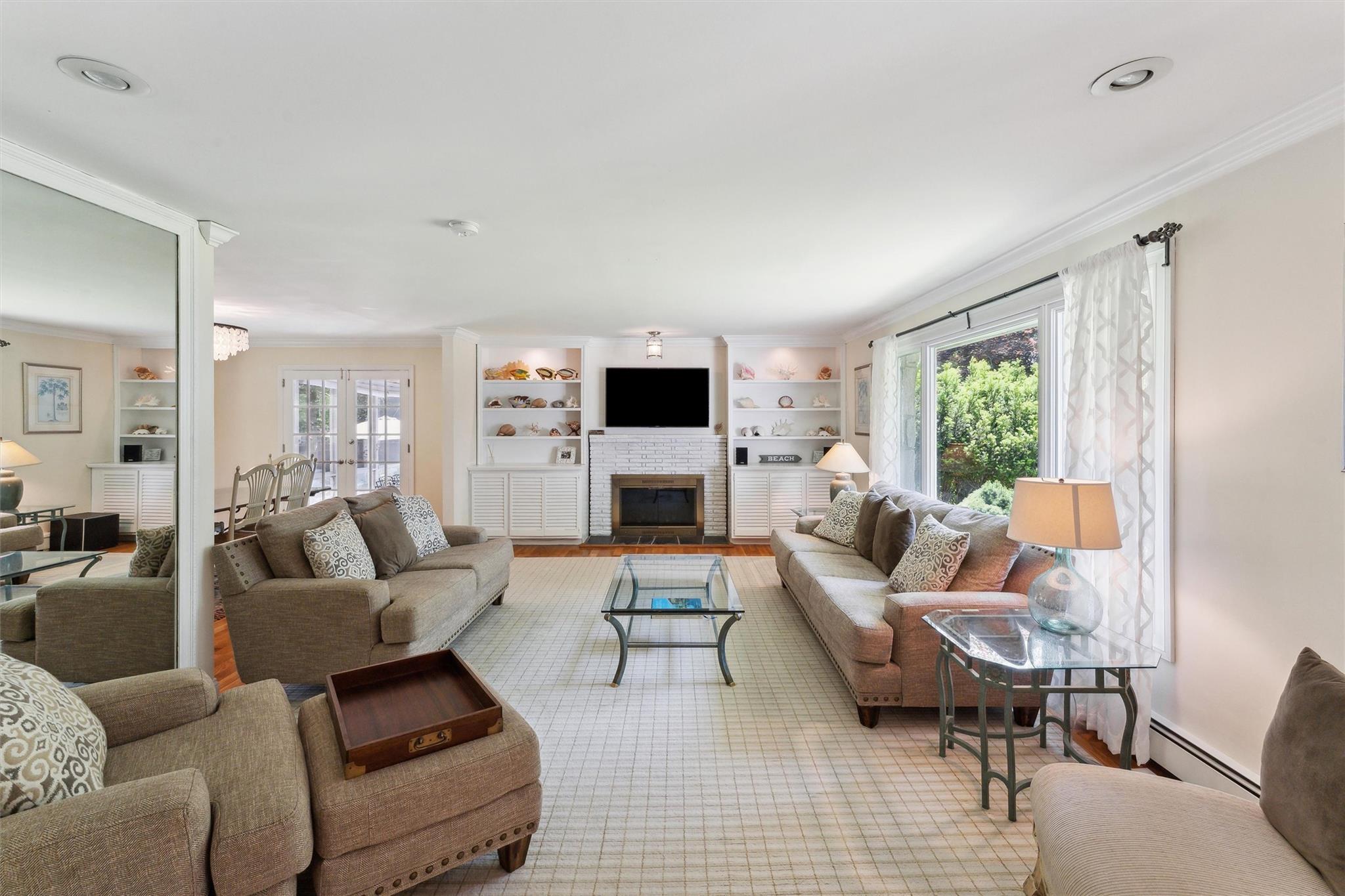 9 White Oak Lane