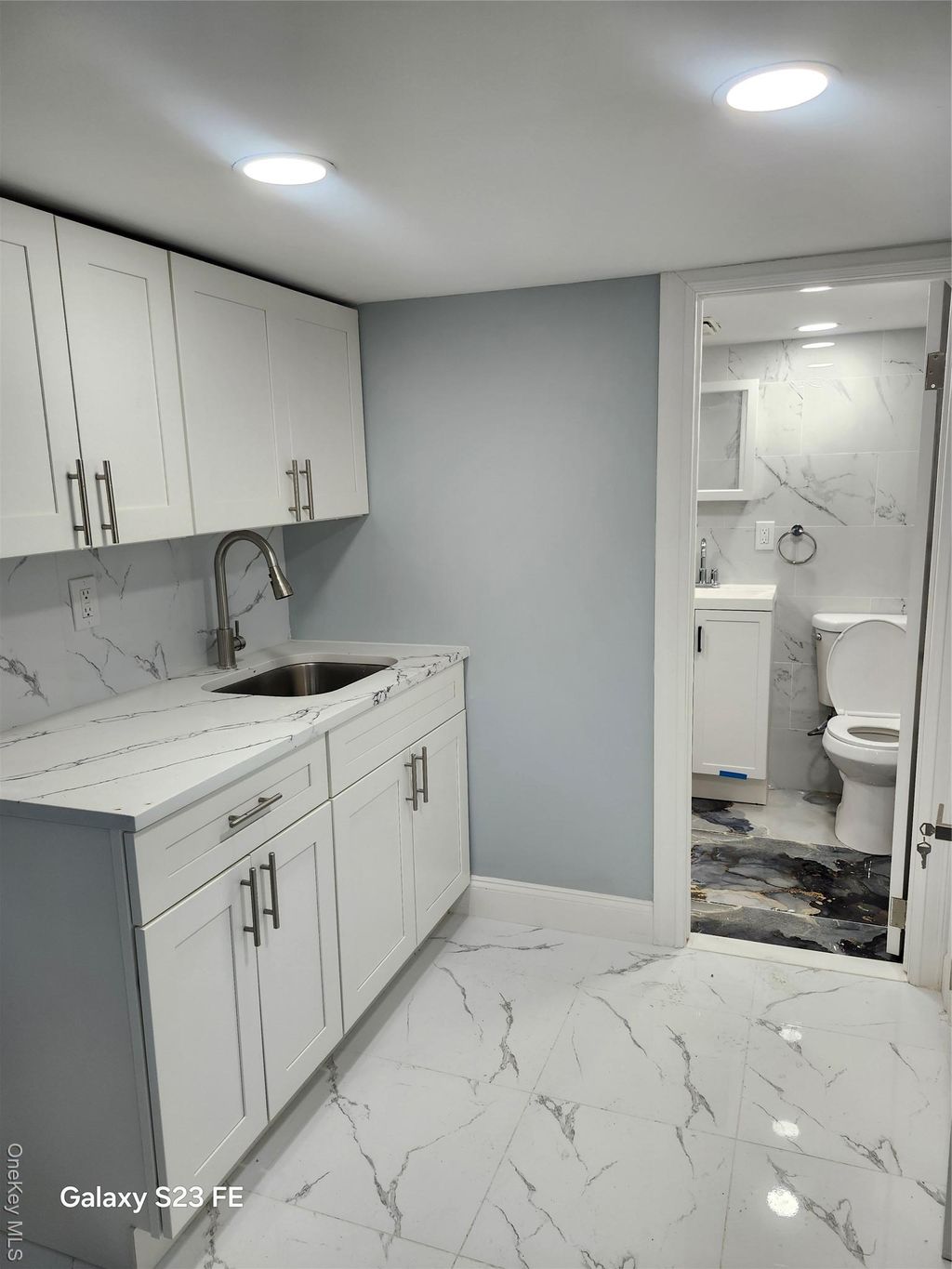 Photo of 191-33 114th Road, Saint Albans, NY 11412 (MLS # 959131)