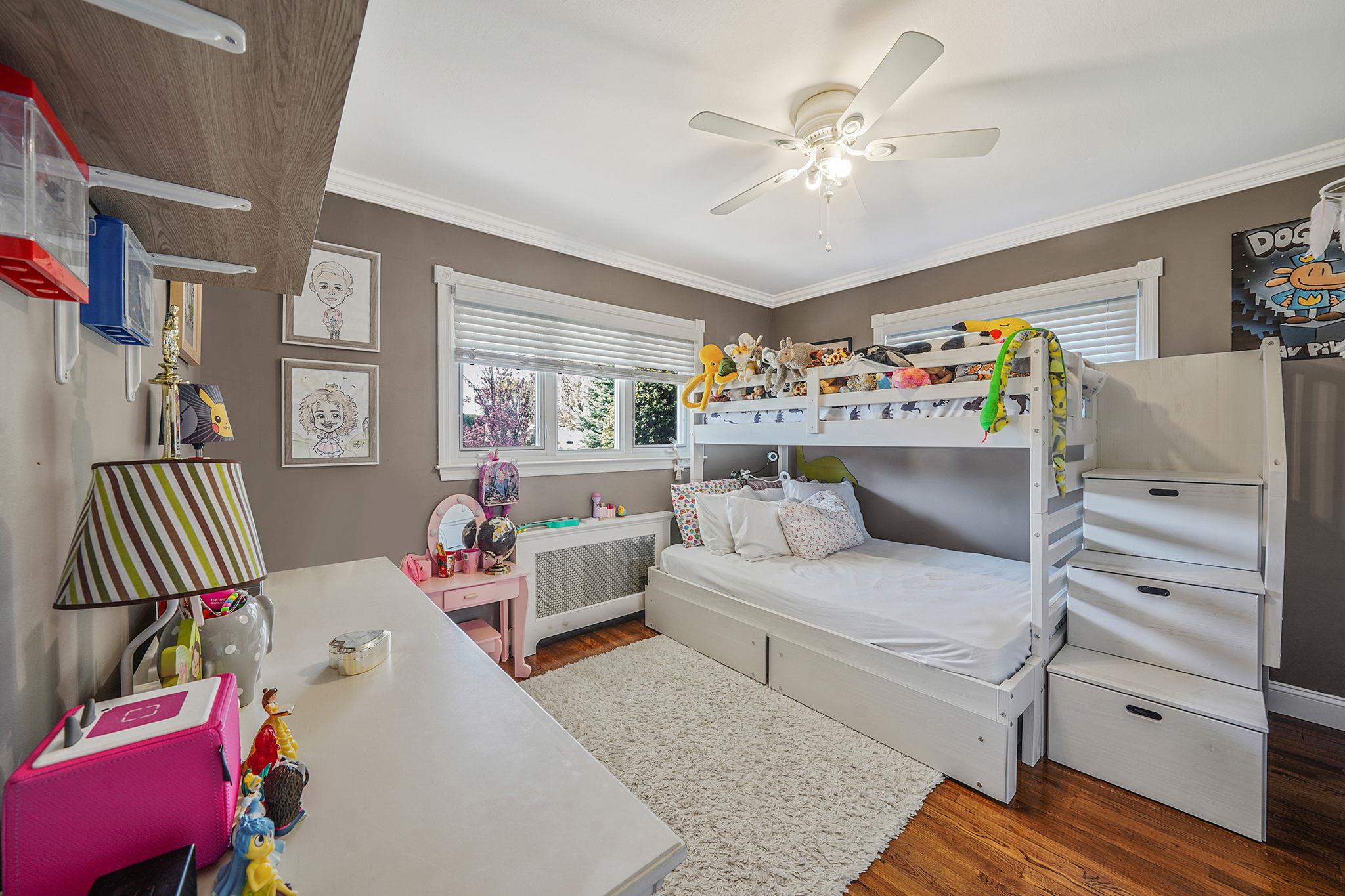 1 Elizabeth Drive, Bethpage, New York image 14