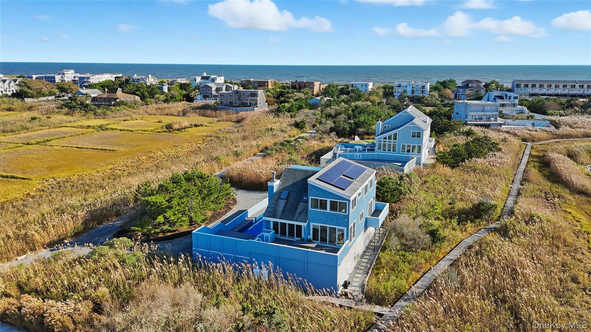 556 Dune Road
