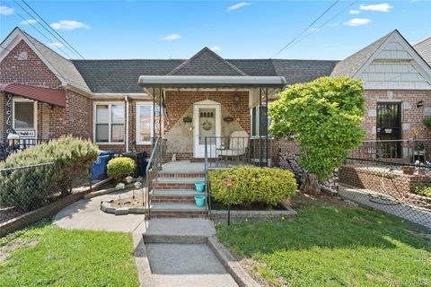 5938 69th Lane, Maspeth, NY 11378 - MLS#: 995475