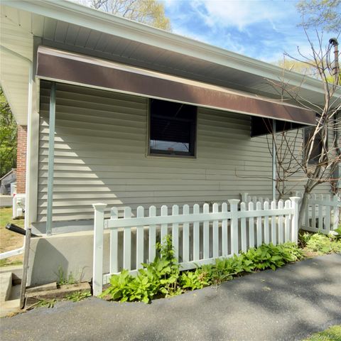 Apartment For Rent - 40 Market Street<br/> Port Jefferson Station, NY 11776
