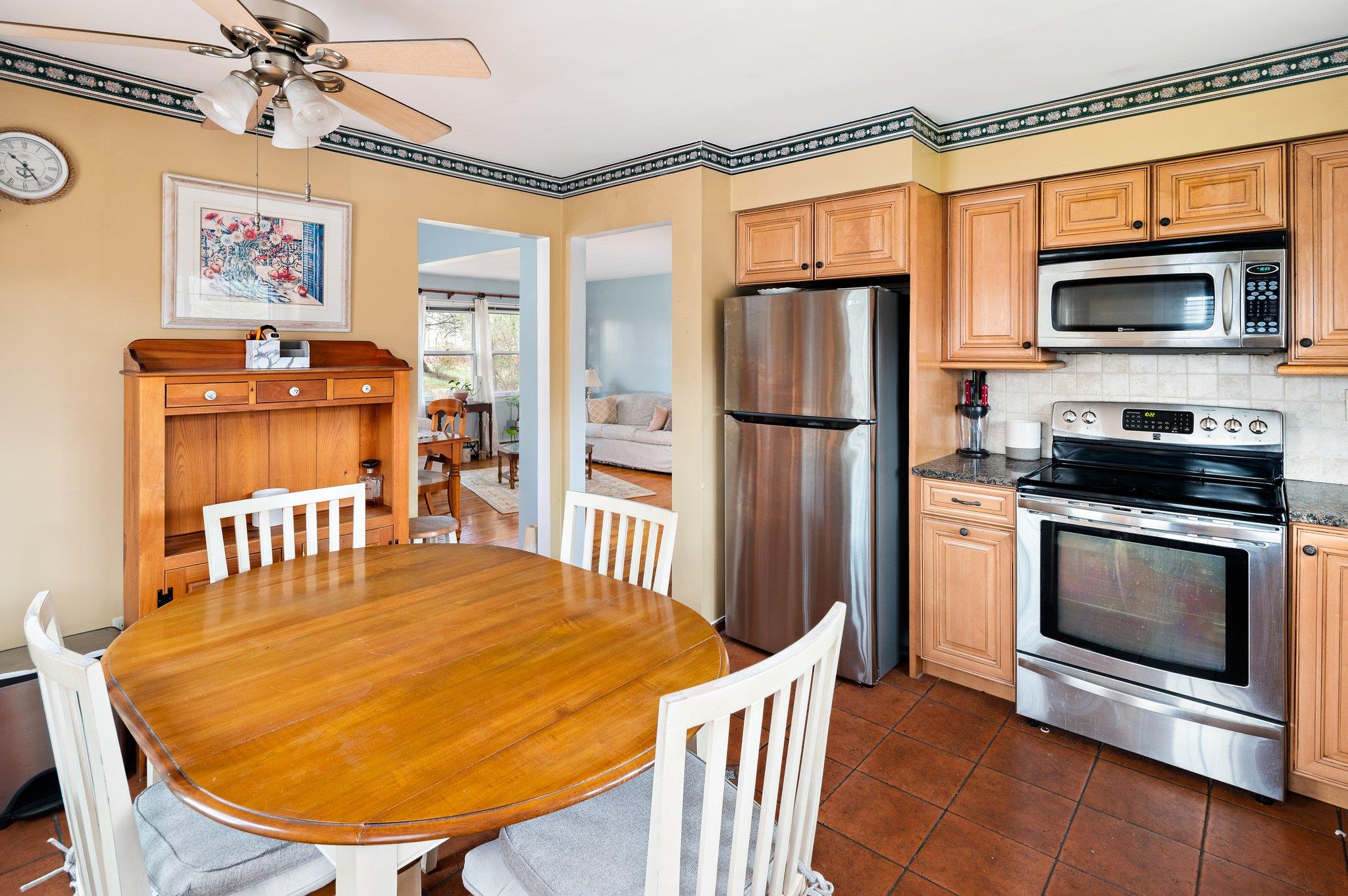 22 Hood Place, Cortlandt Manor, New York image 10