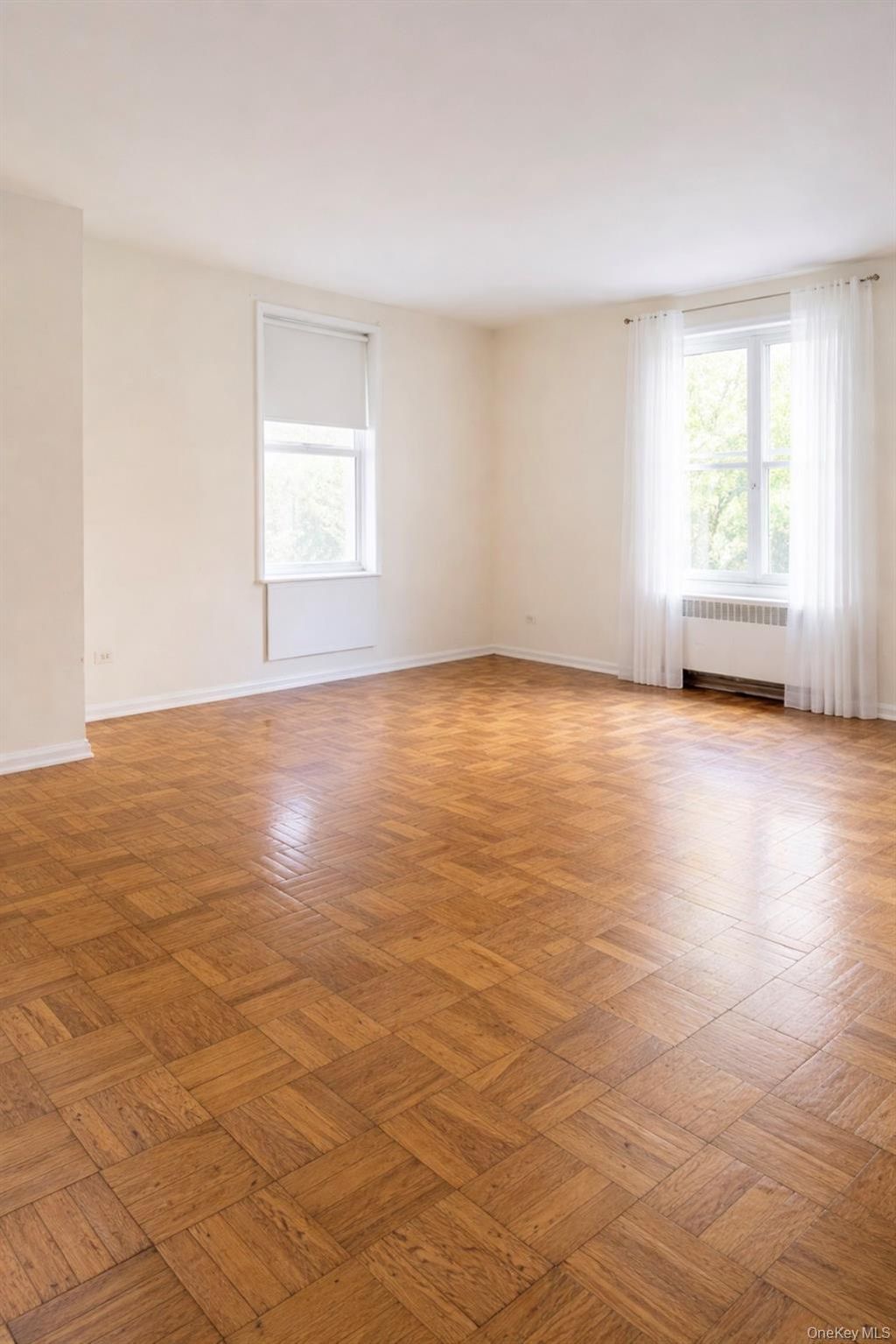 Photo of 2255 Cruger Ave. Ave #1B, Bronx, NY 10467 (MLS # 971761)