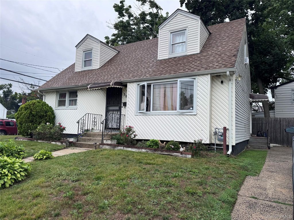 Photo of 505 Emerson Street, Uniondale, NY 11553 (MLS # 1019315)