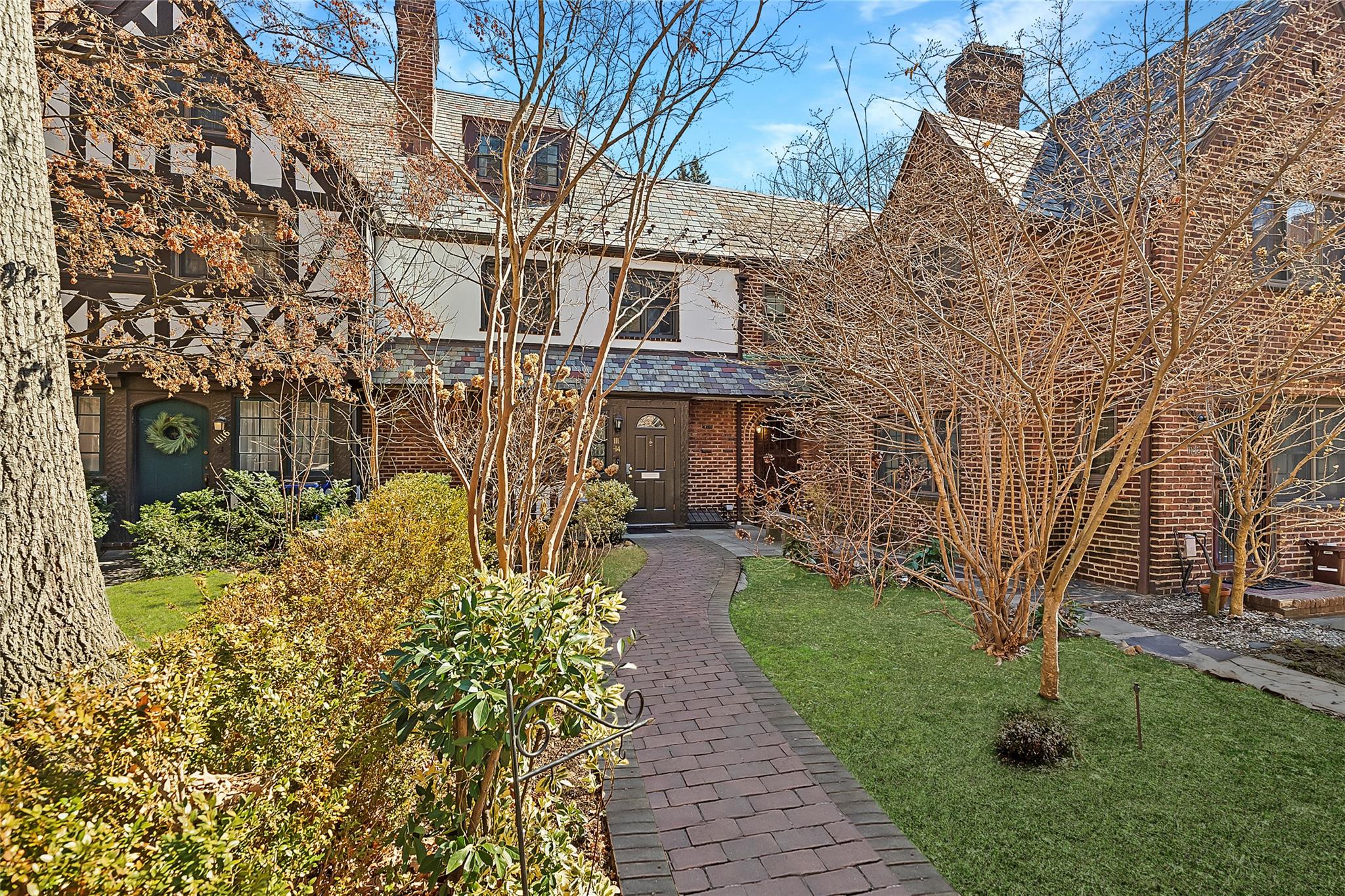 11114 75th Avenue, Forest Hills, New York image 2