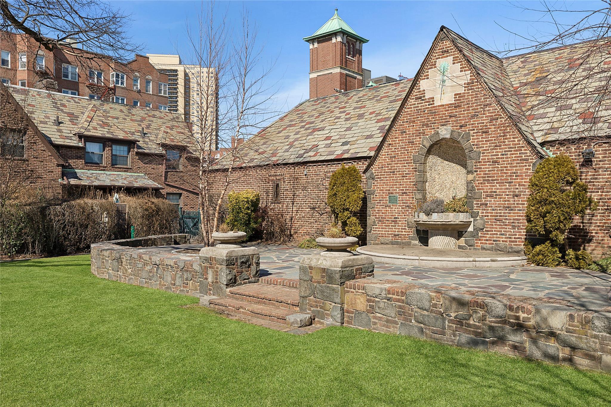 11114 75th Avenue, Forest Hills, New York image 23