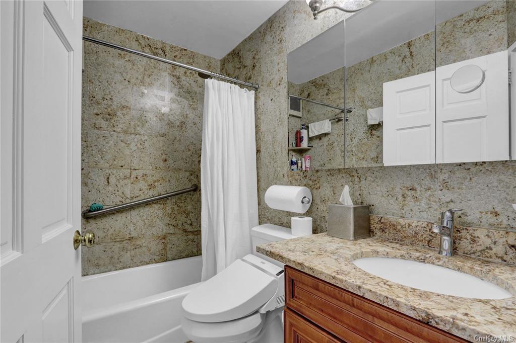 136-75 37th Avenue #4F, Flushing, New York image 11