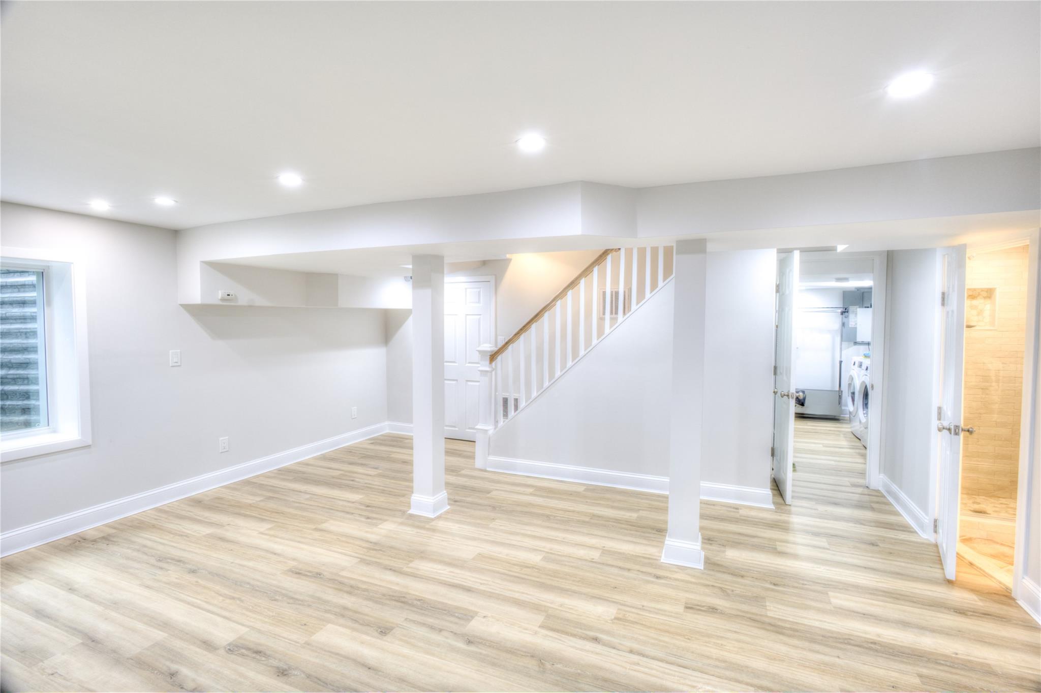 30 Johnstone Rd, Great Neck, New York image 22