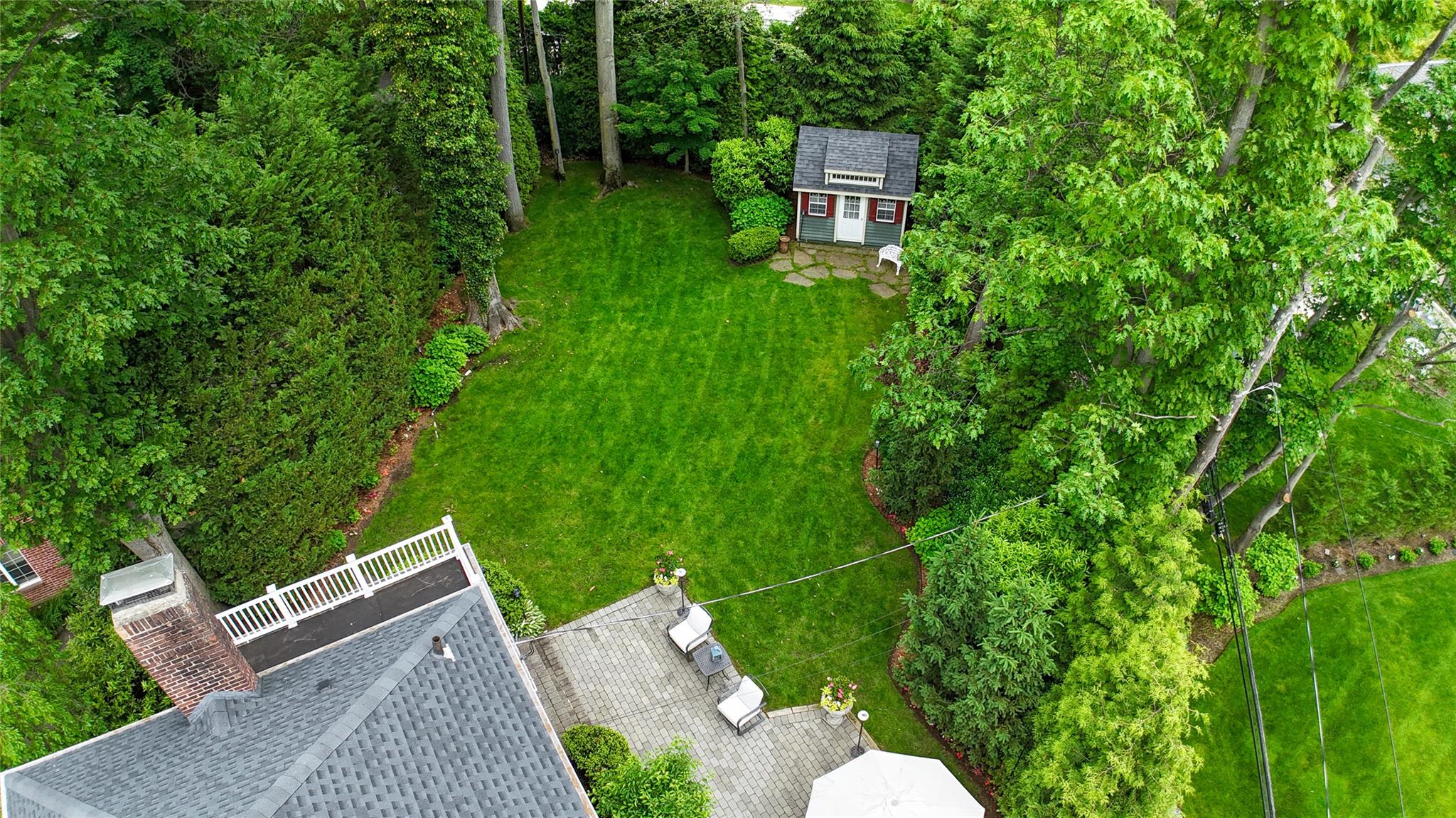 30 Johnstone Rd, Great Neck, New York image 29
