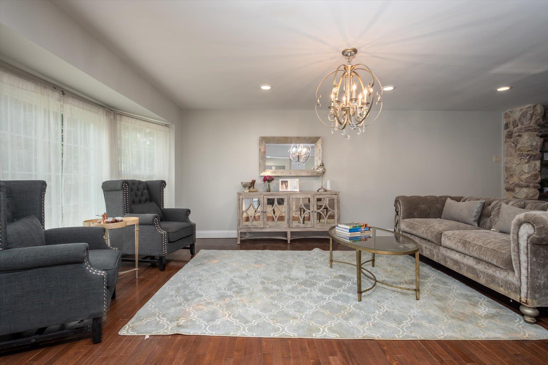 10 Stony Run Court, Dix Hills, New York image 7