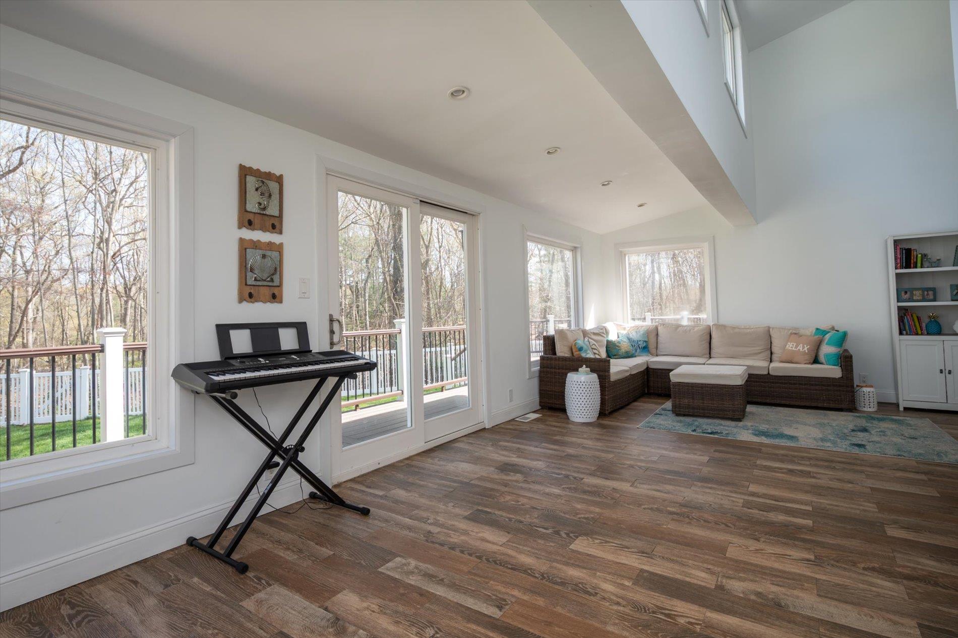 10 Stony Run Court, Dix Hills, New York image 15