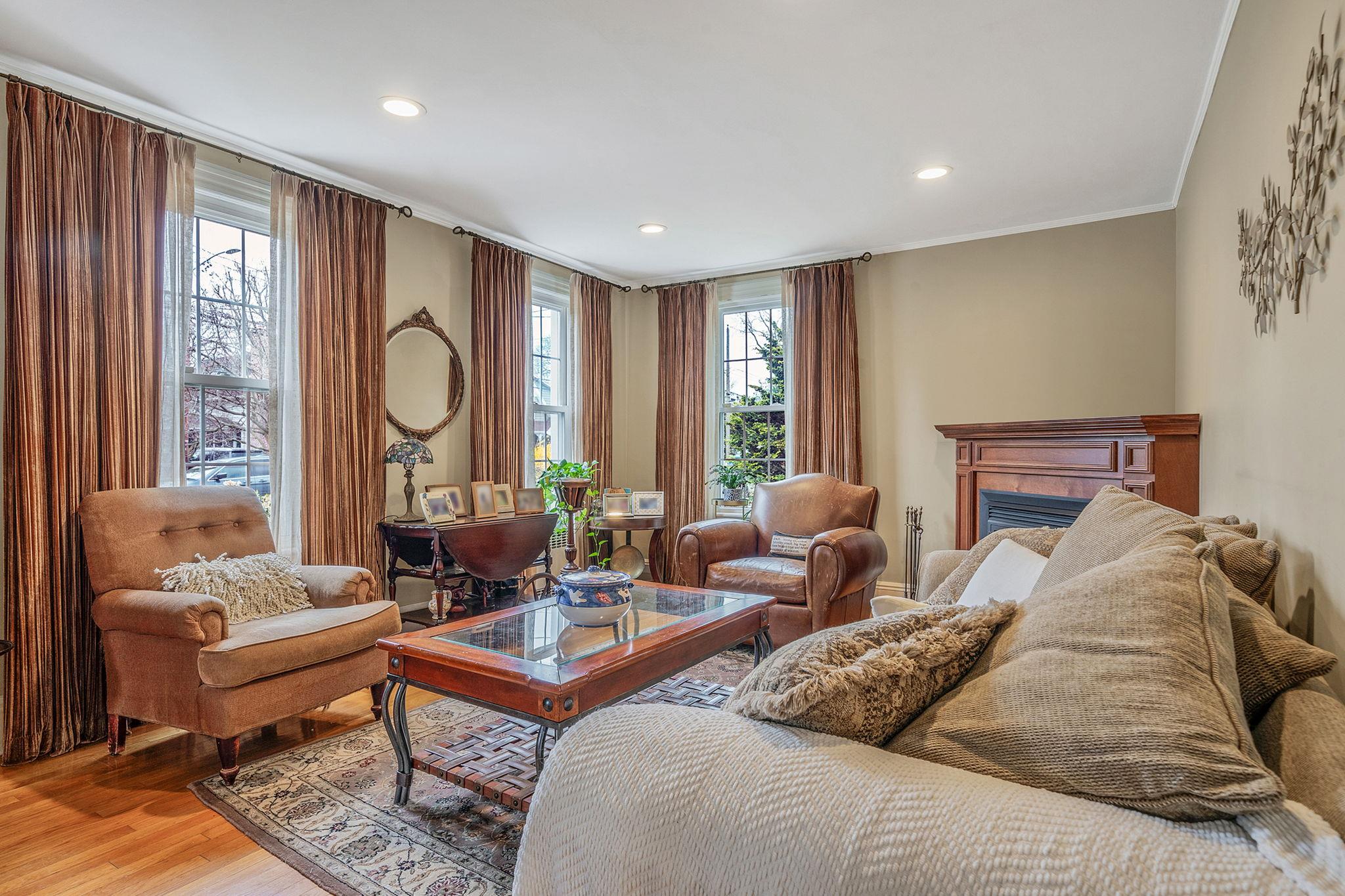 83 Carman Avenue, Woodmere, New York image 3