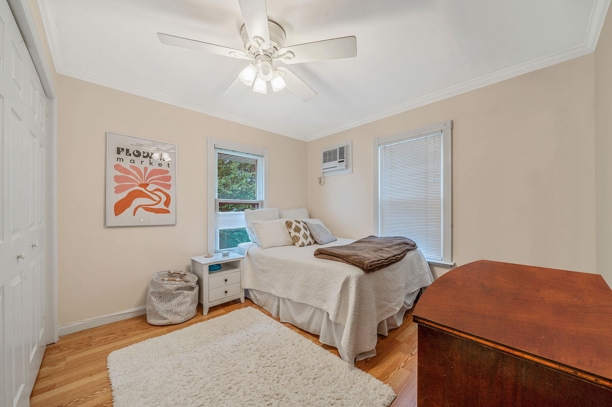 83 Carman Avenue, Woodmere, New York image 18
