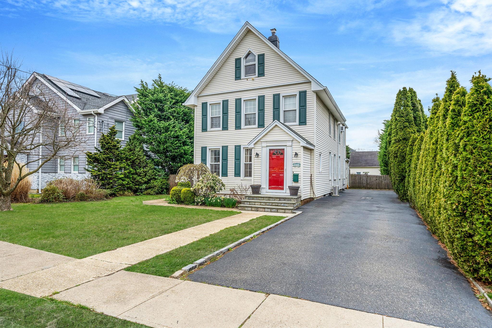 83 Carman Avenue, Woodmere, New York image 26