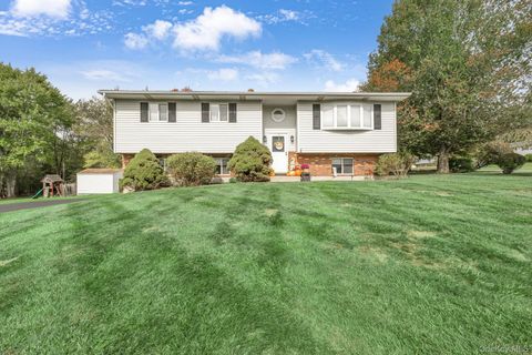 25 Wayne Drive Middletown NY 10940