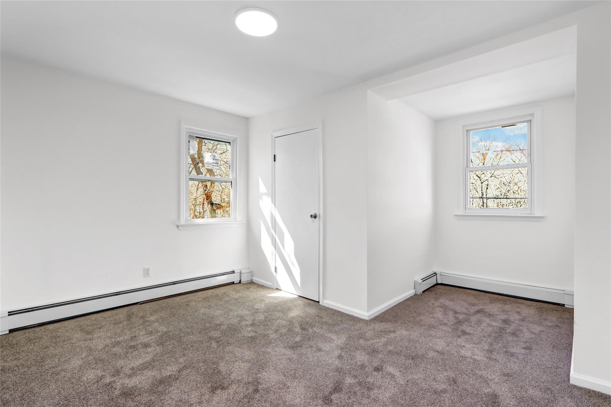 19 Stackyard Drive, Mastic Beach, New York image 20