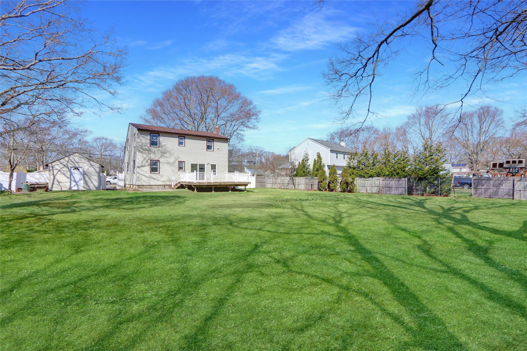 19 Stackyard Drive, Mastic Beach, New York image 26