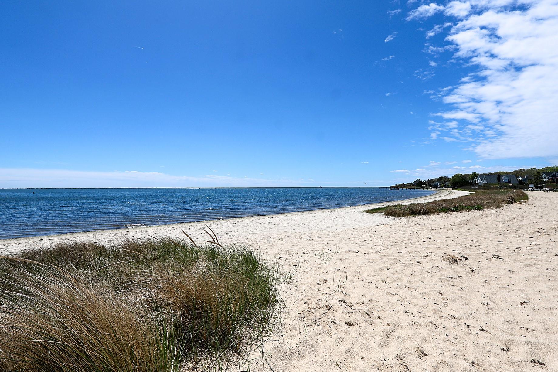 45 Holiday Boulevard, Center Moriches, New York image 37