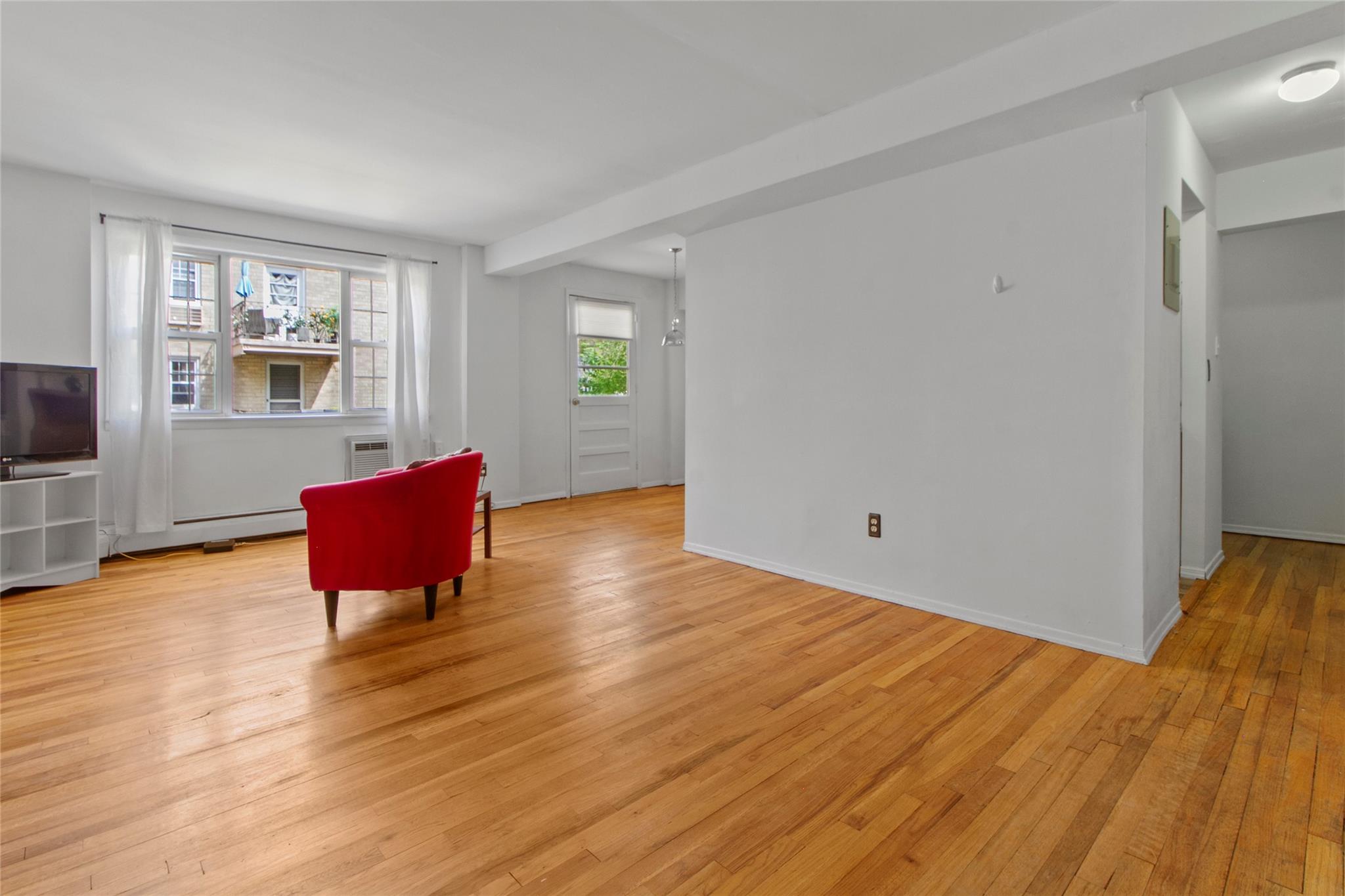445 Broadway 2M