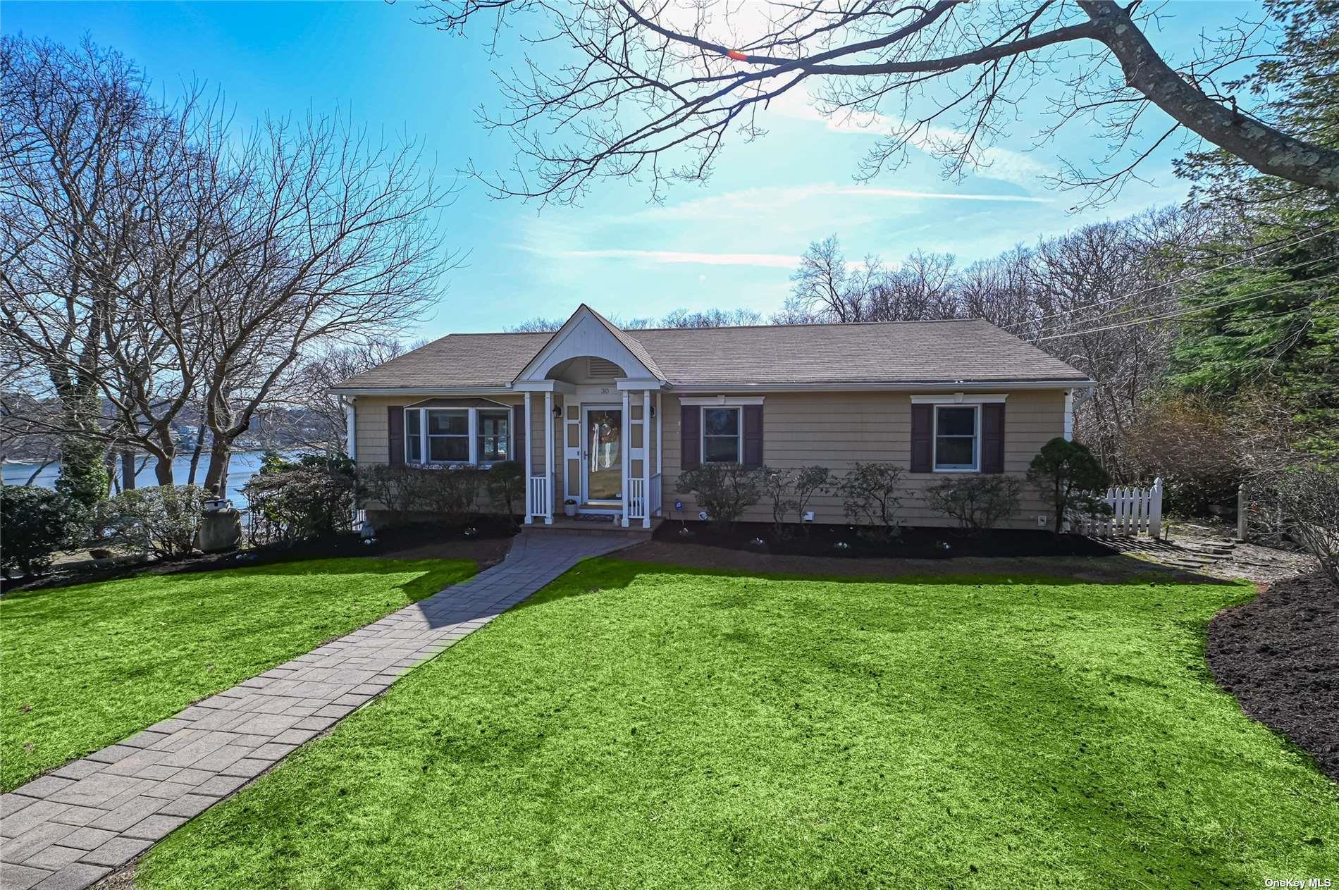 30 Cameron Drive, Huntington, New York image 3
