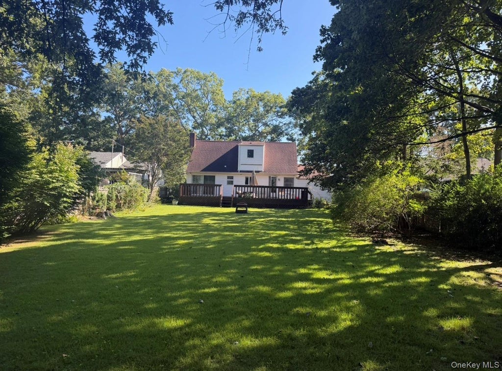 Photo of 9 Stillwell Street, Huntington, NY 11743 (MLS # 1052952)