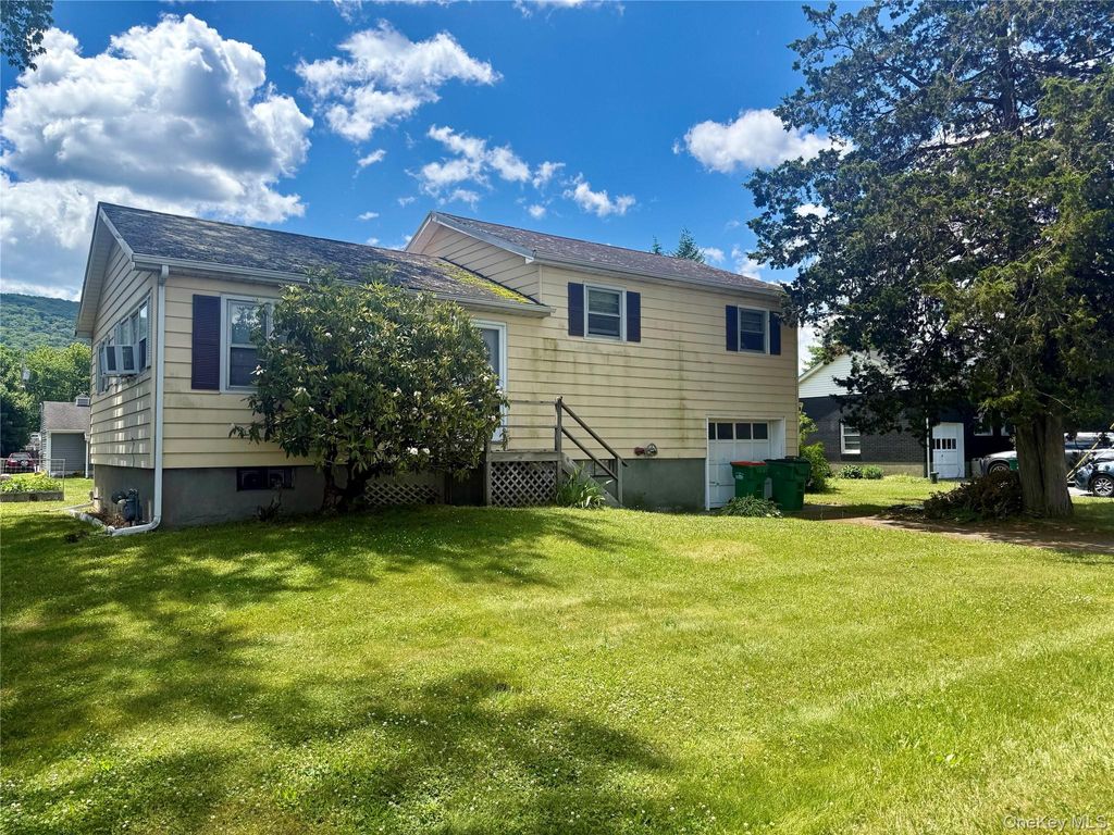 Photo of 858 Route 52, Fishkill, NY 12524 (MLS # 1019105)