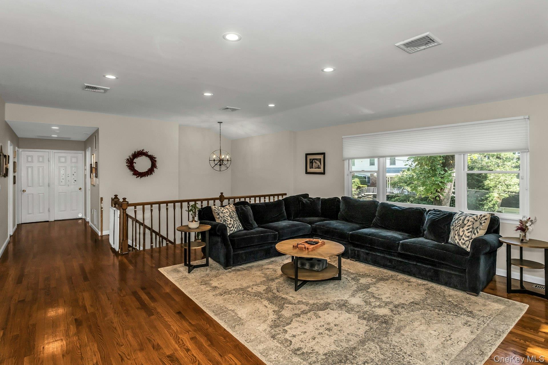17 Willow Drive