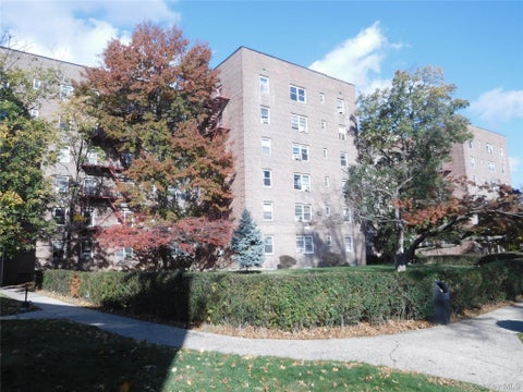 Homes For Sale - 147-35 38th Ave Ave #B44<br/> Flushing, NY 11354