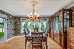 21 Demarre Lane, Bayport, New York image 17