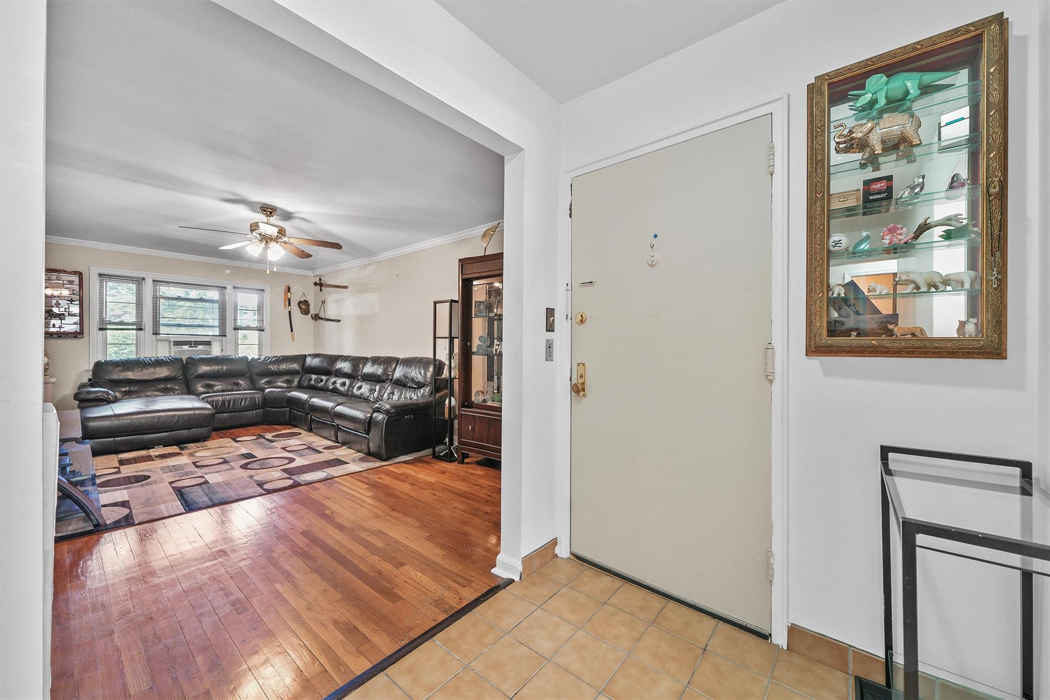 4 Leewood Circle #4L, Eastchester, New York image 5