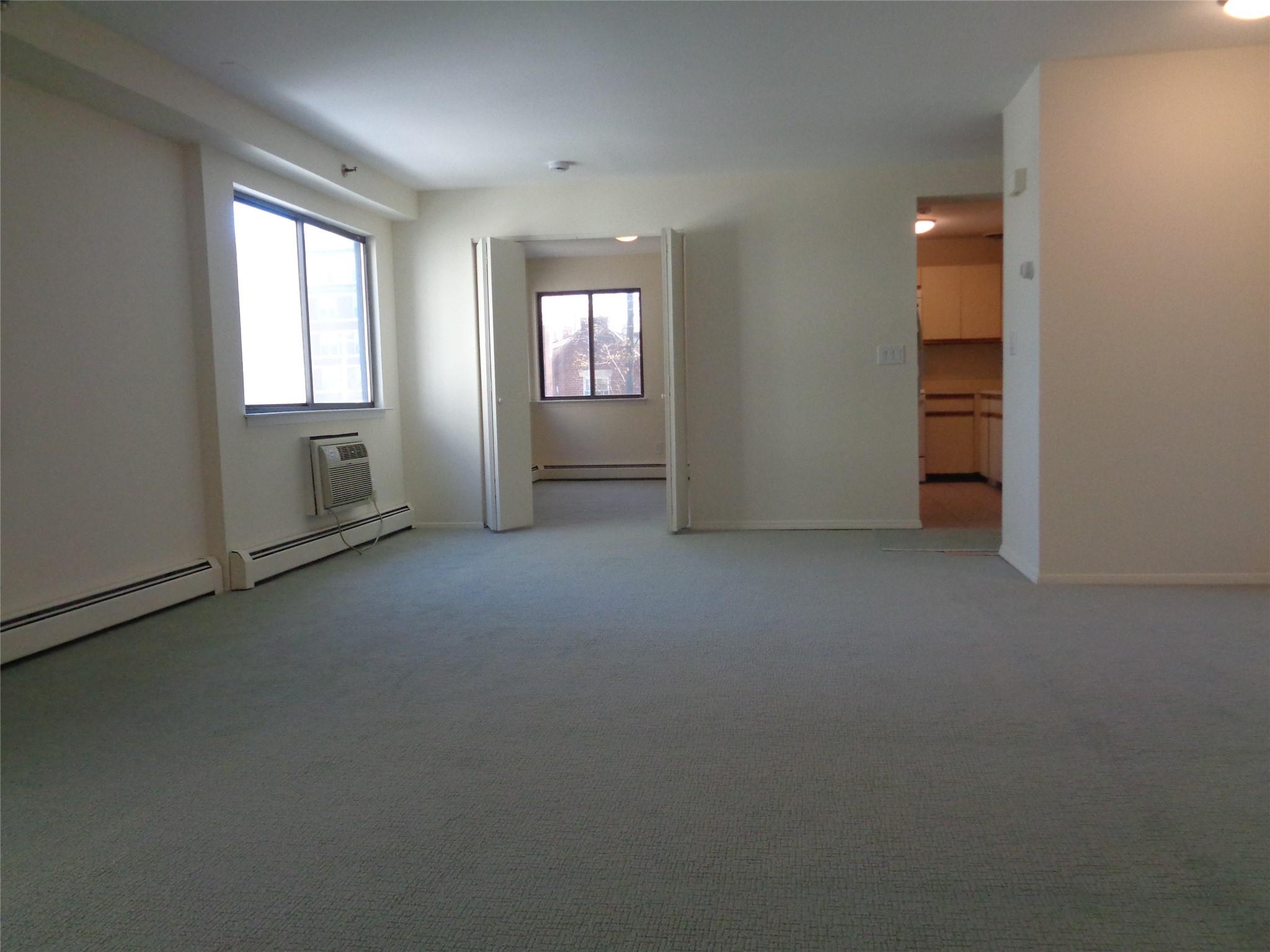 15 Greenridge Avenue #7, White Plains, New York image 3