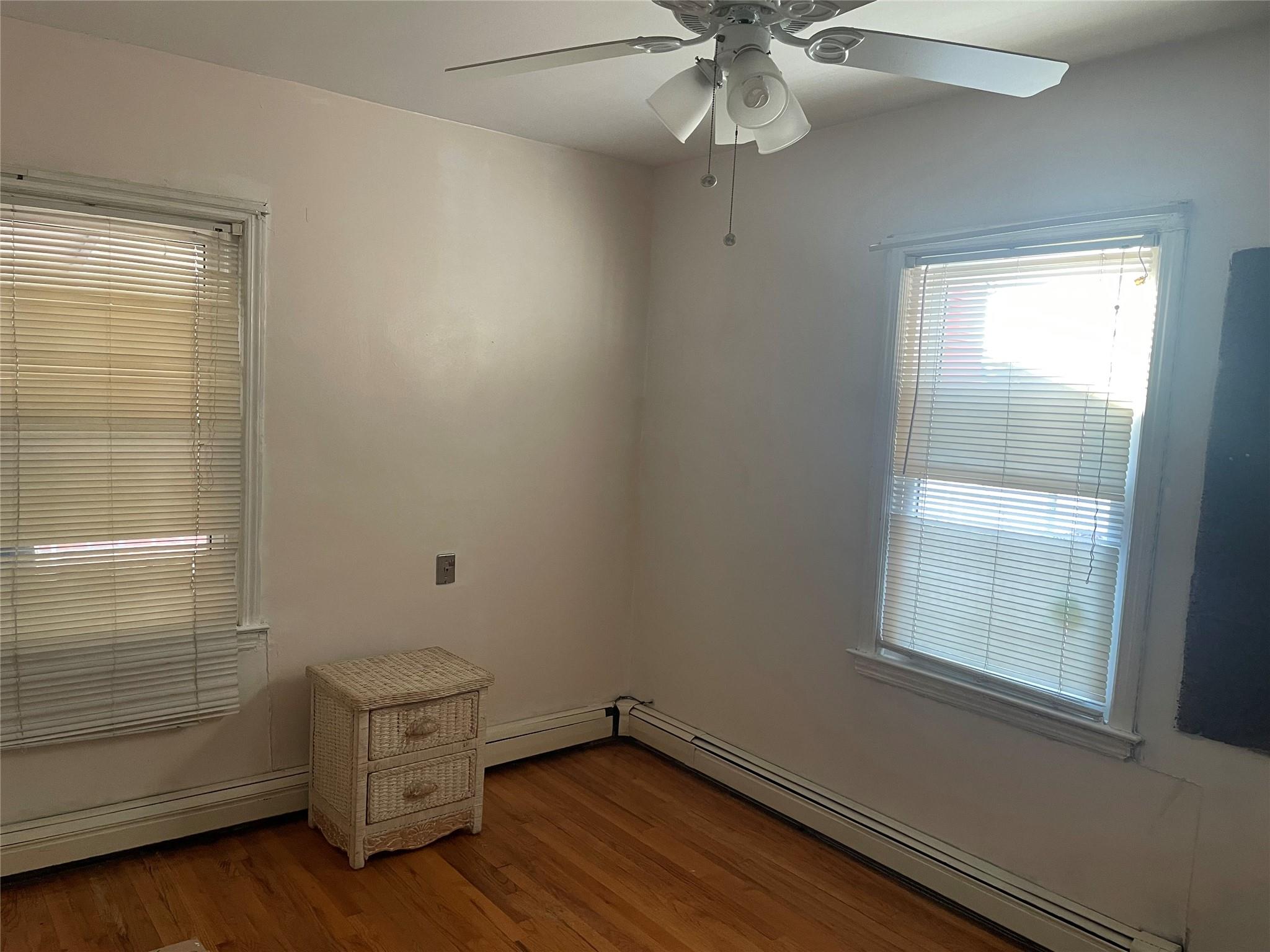118-52 227 Street, Cambria Heights, New York image 4