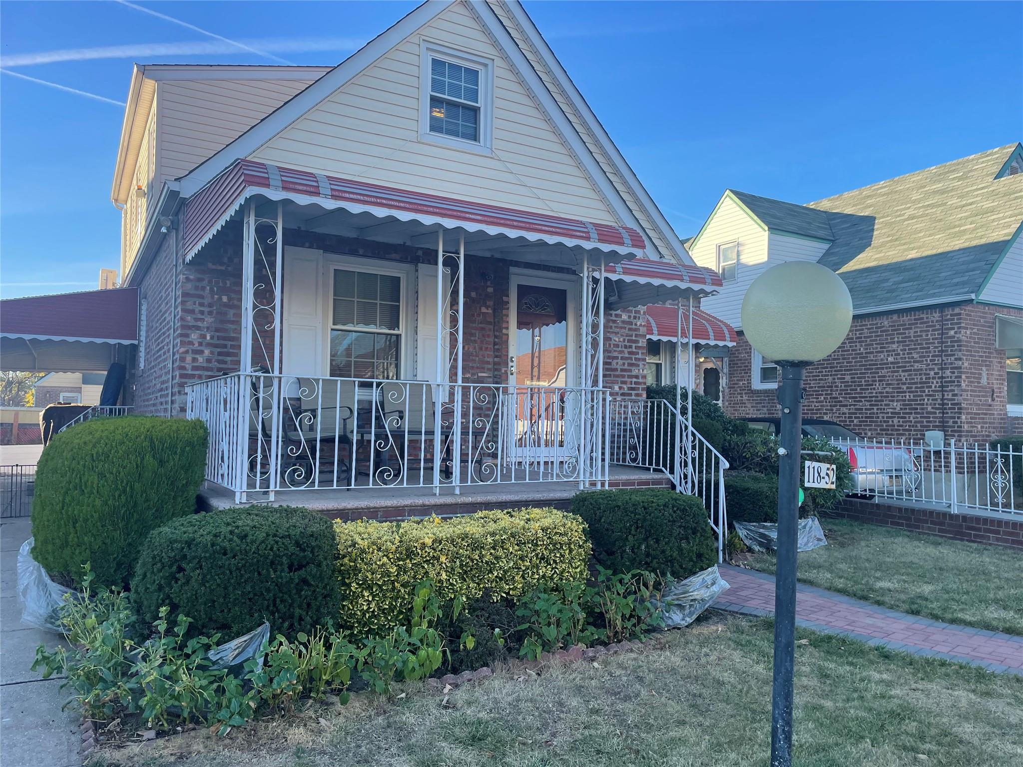 118-52 227 Street, Cambria Heights, New York image 2