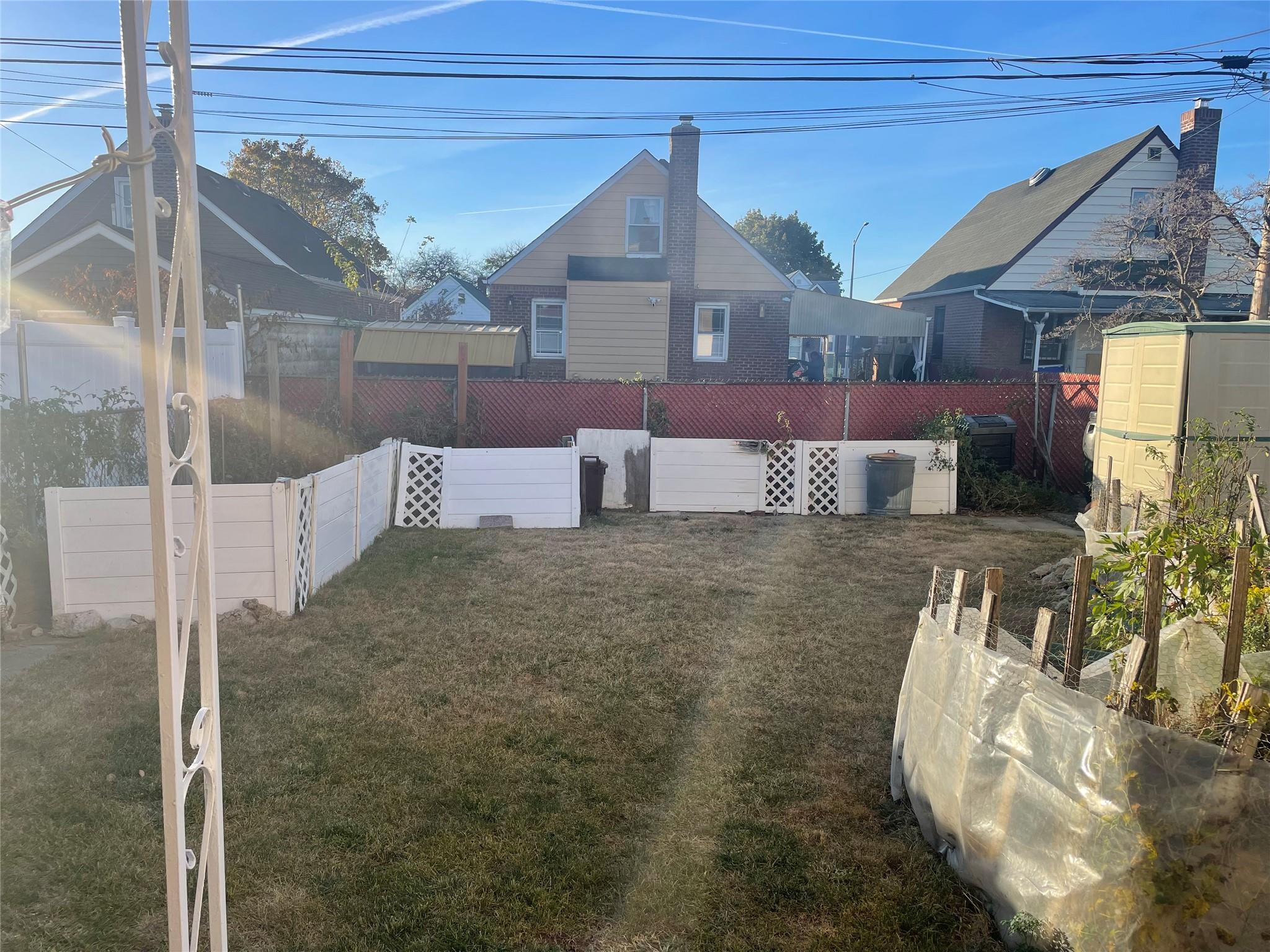 118-52 227 Street, Cambria Heights, New York image 14