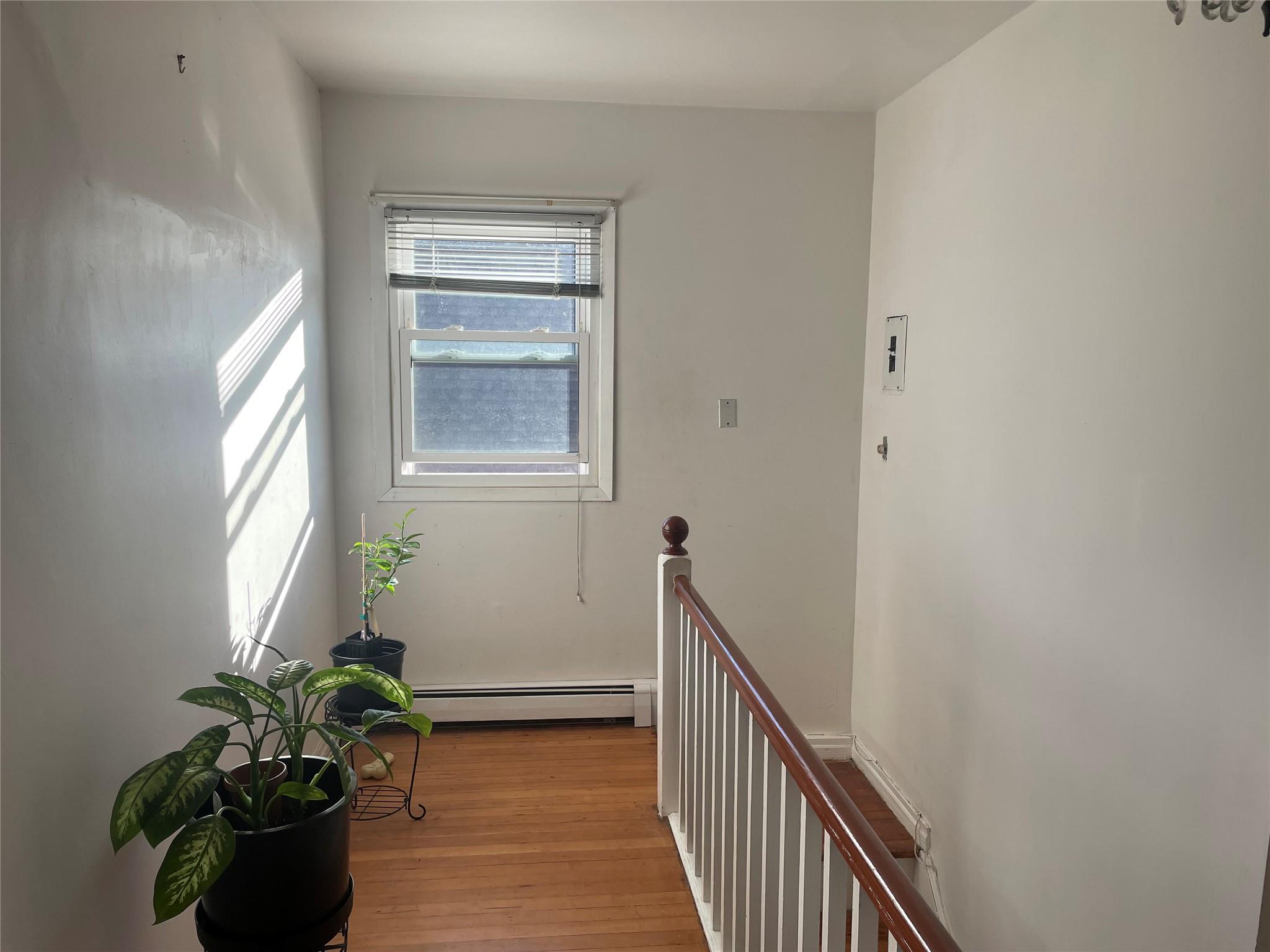 118-52 227 Street, Cambria Heights, New York image 8
