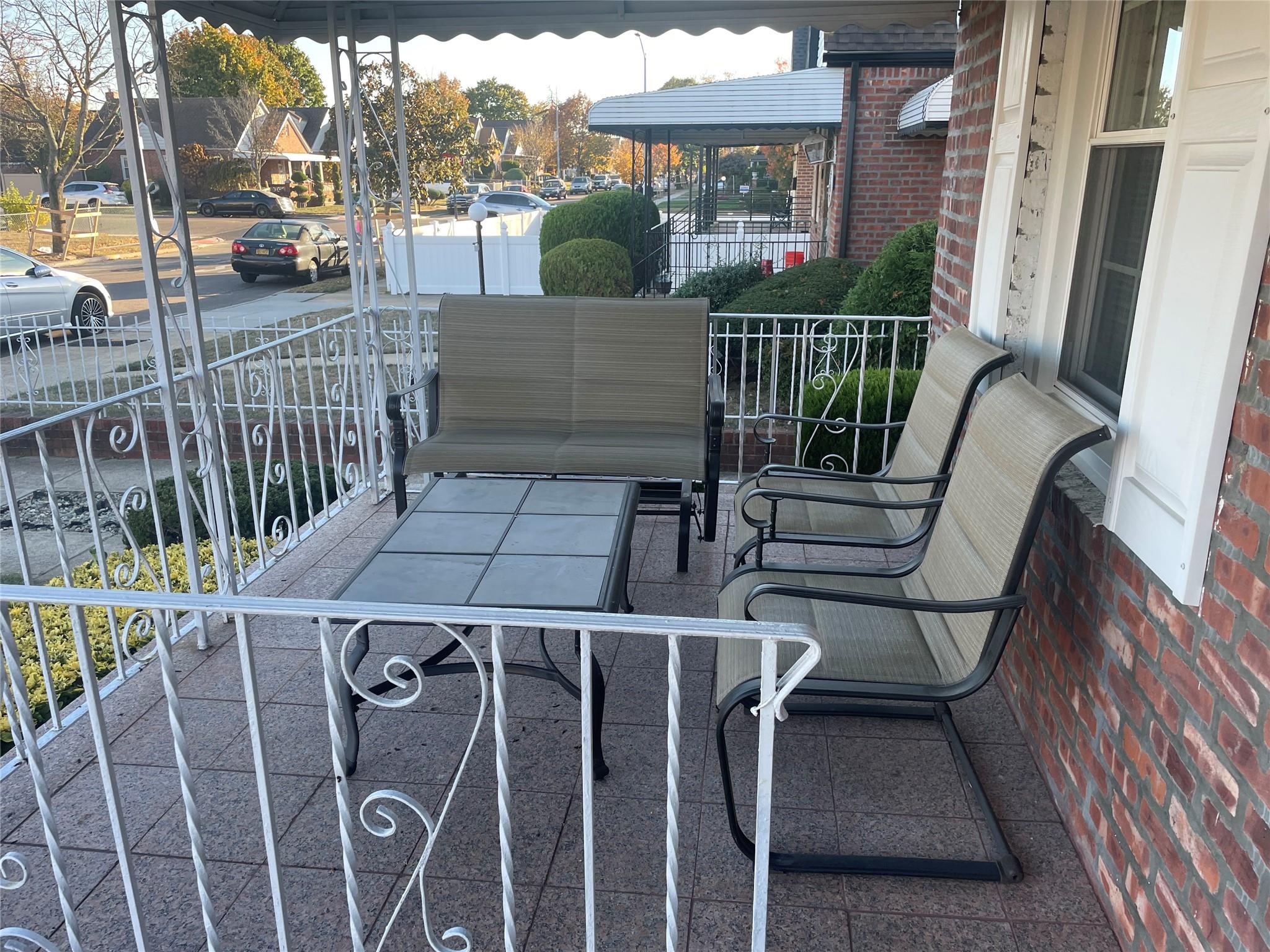 118-52 227 Street, Cambria Heights, New York image 16