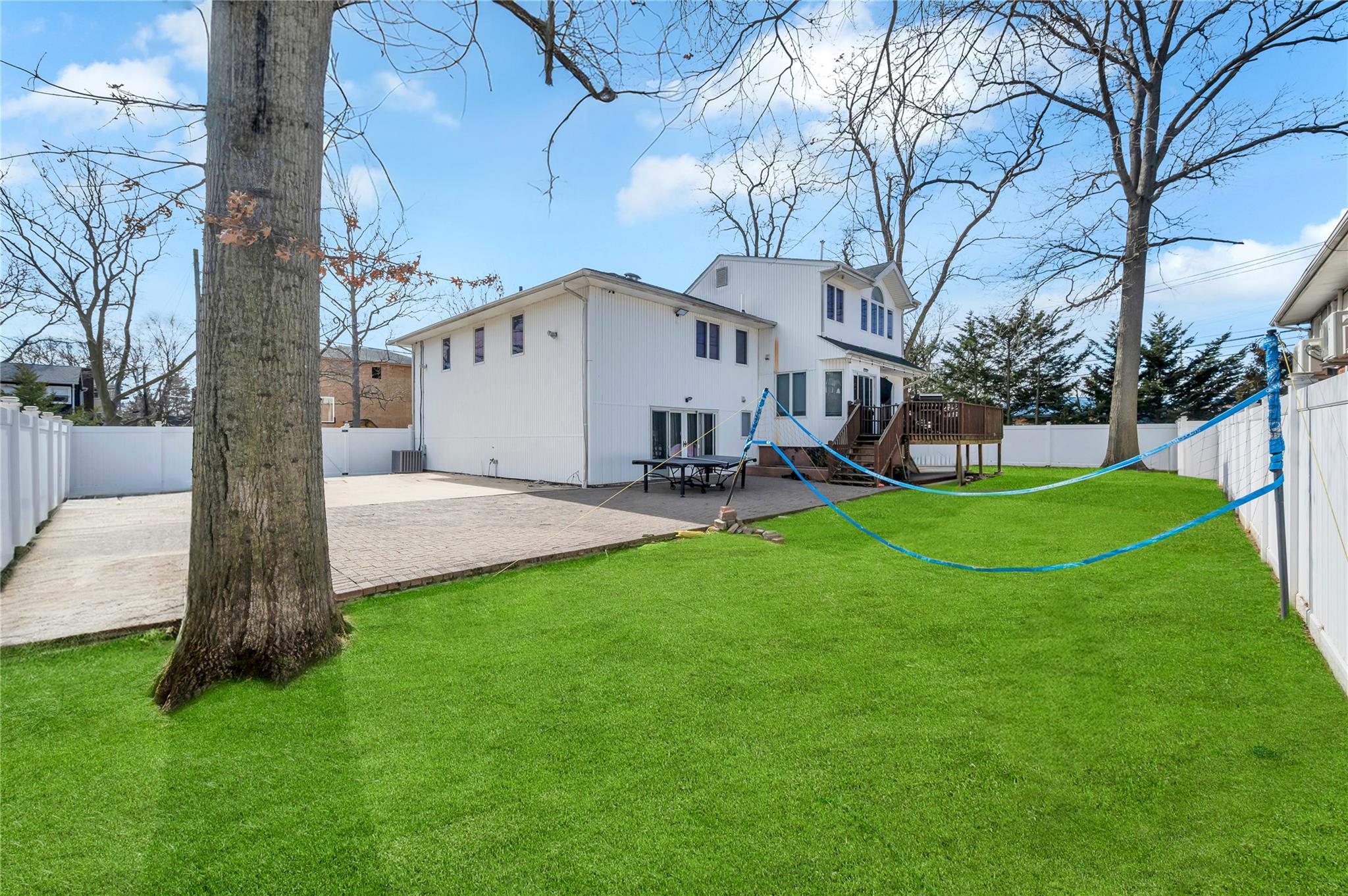 1096 Pearl Street, North Woodmere, New York image 47