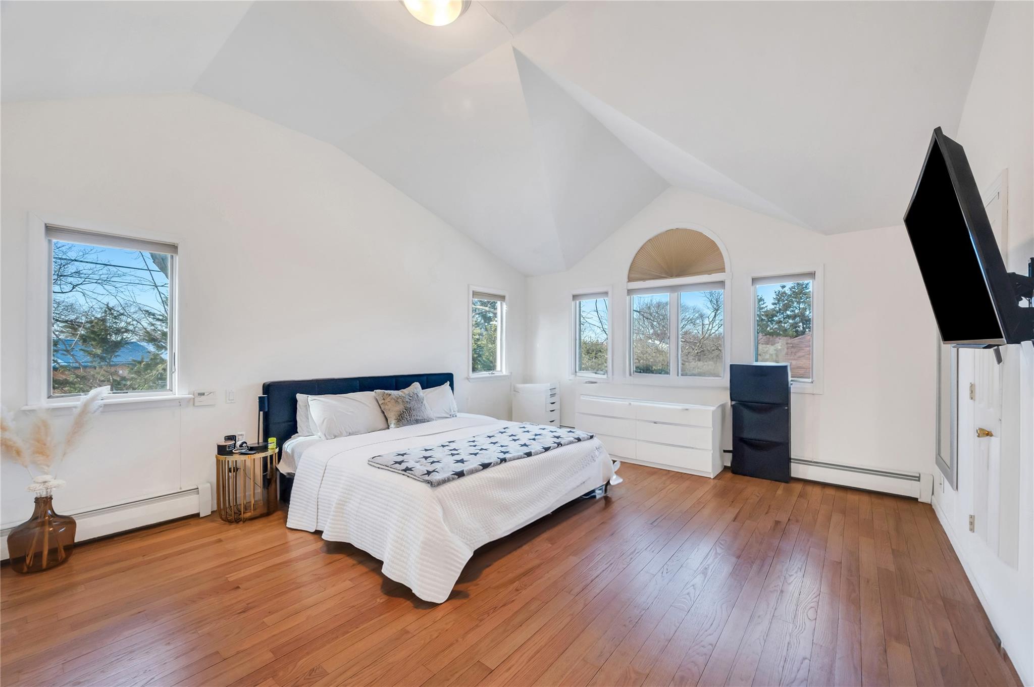 1096 Pearl Street, North Woodmere, New York image 27