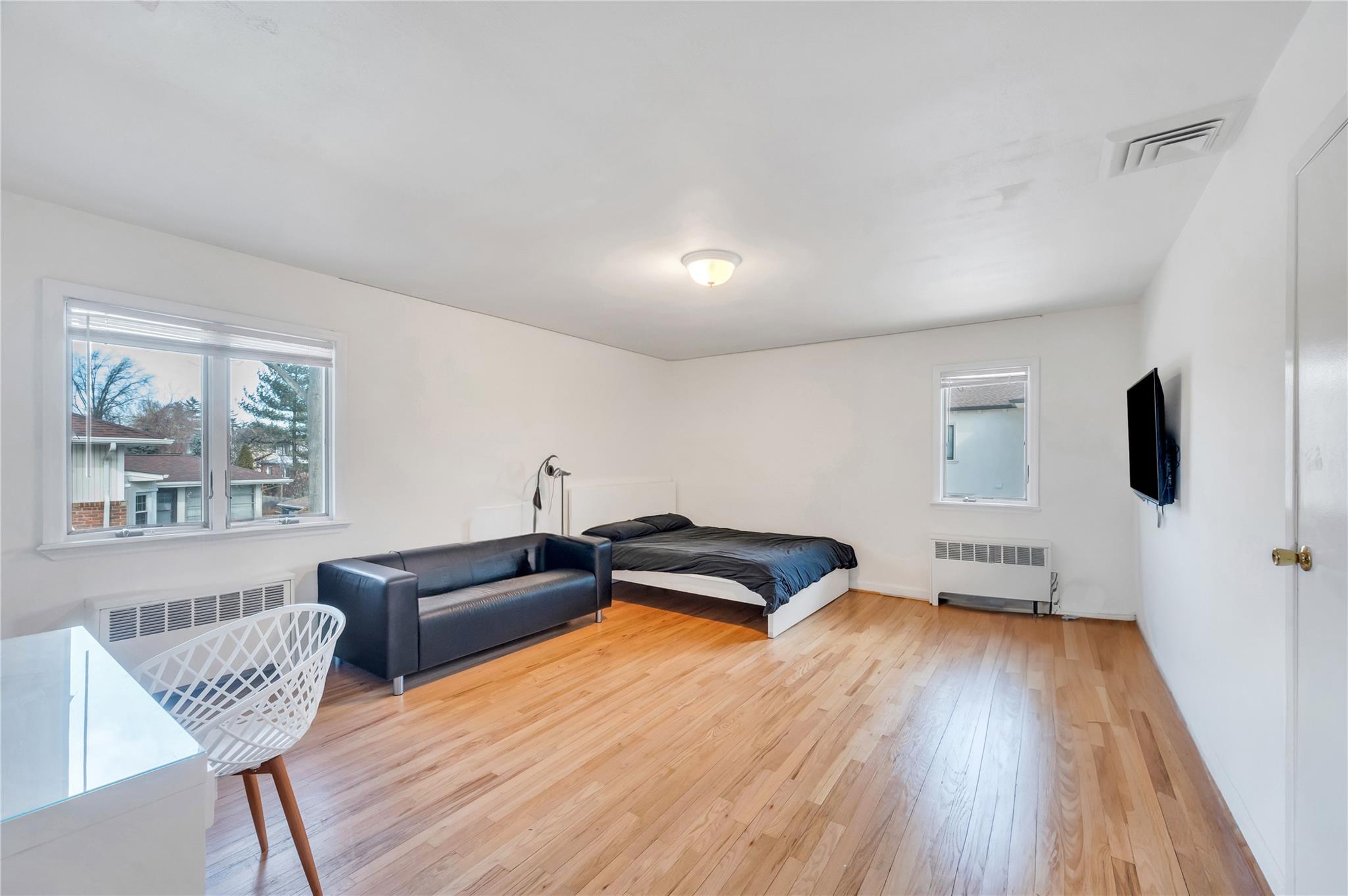 1096 Pearl Street, North Woodmere, New York image 22