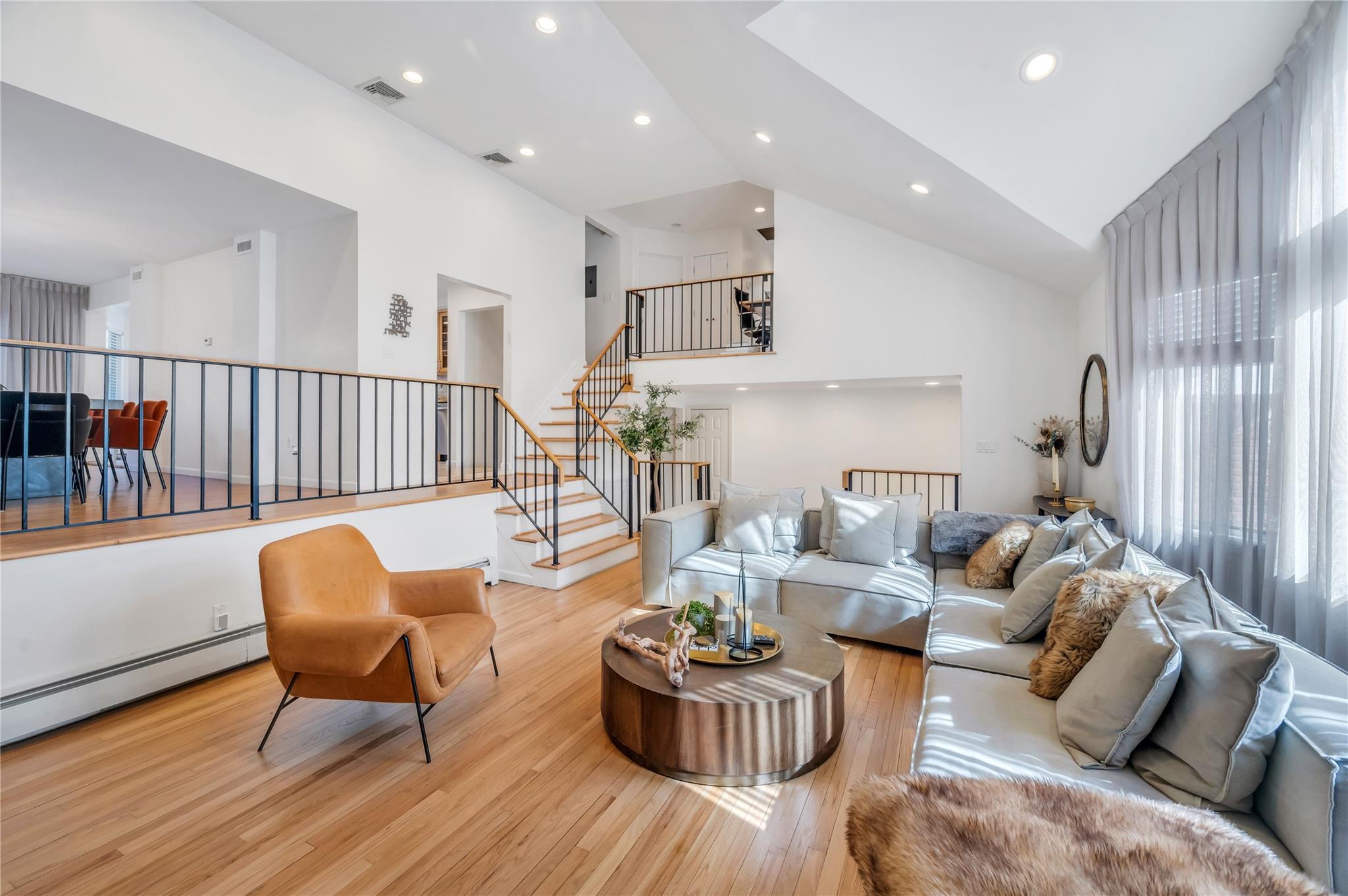 1096 Pearl Street, North Woodmere, New York image 7