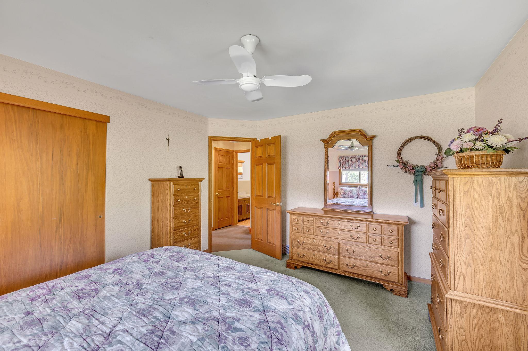 22 Witte Drive, Call Listing Agent, New York image 13