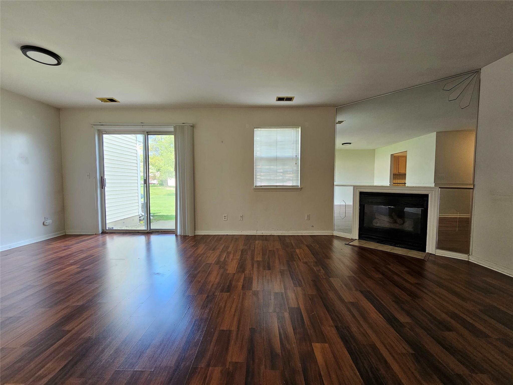 23 Woodlake Drive, Middletown, New York image 15