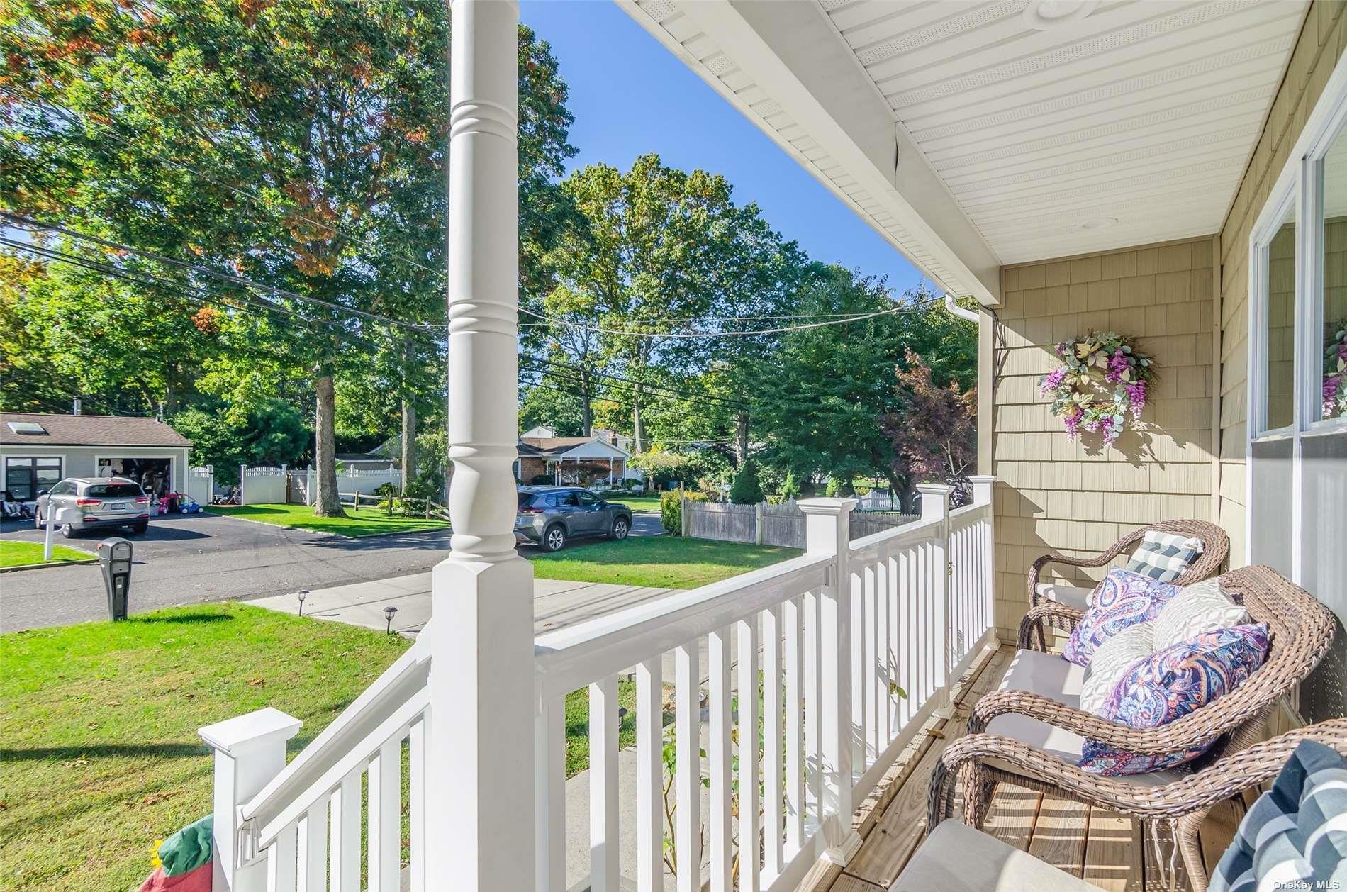 7 Henry Street, Centereach, New York image 5
