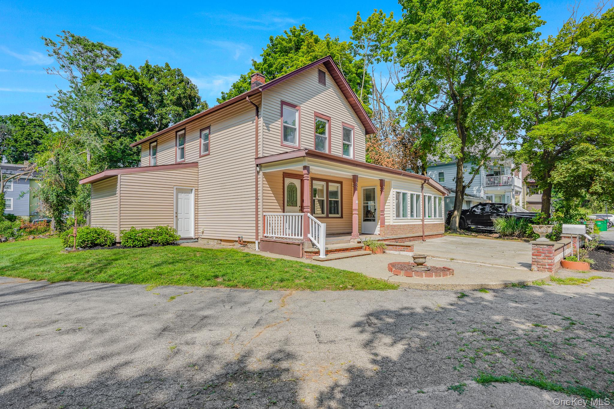 23 Kent Avenue