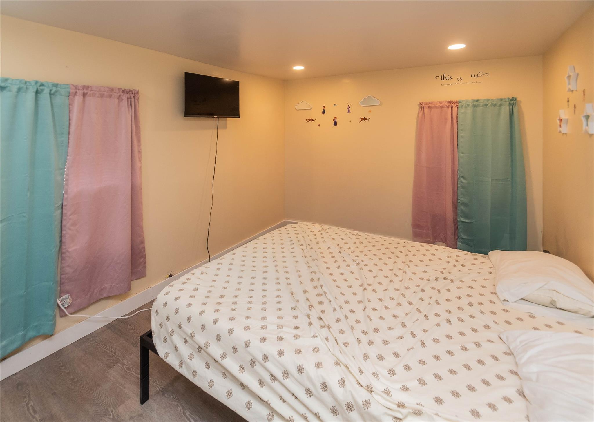 750 Irish Cape Road, Ellenville, New York image 32